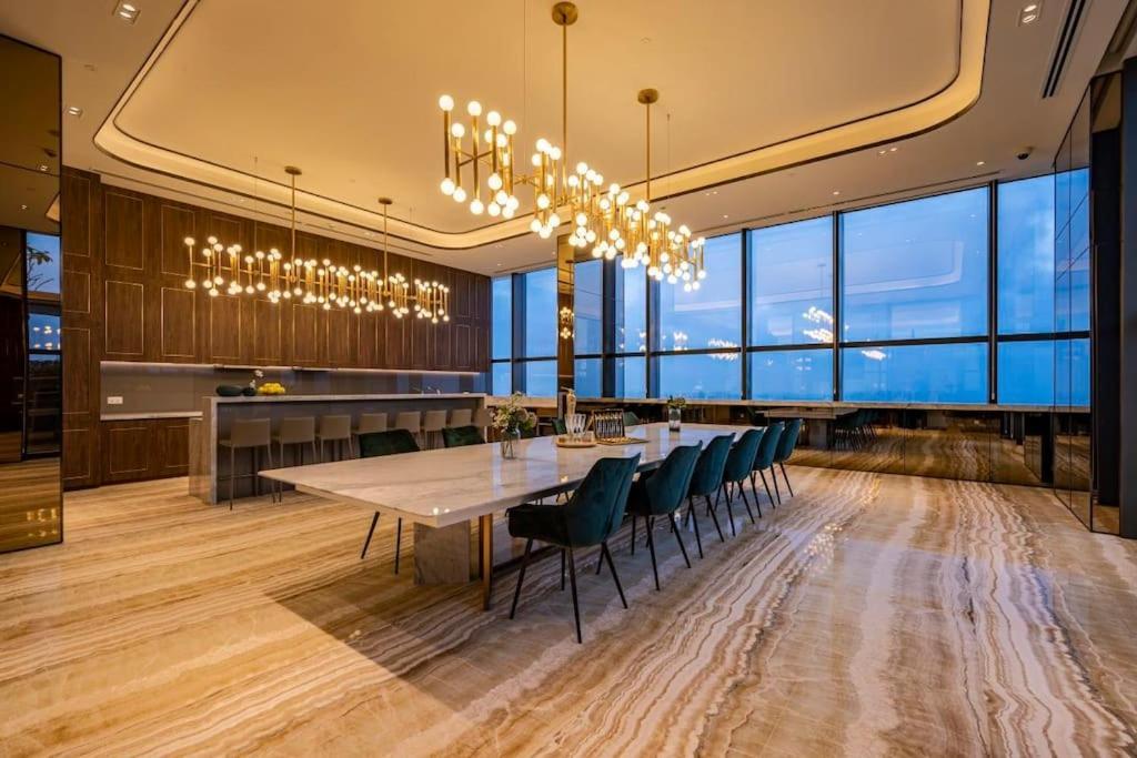 The Rixx Trendy 2bed 1bath At The Marq *